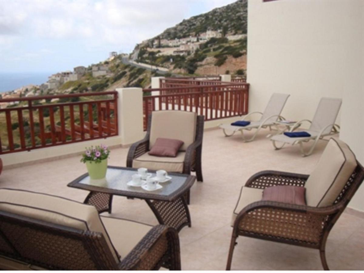First Floor 2 Bedroom Apartment, Large Balcony, Amazing Sea Views, Communal Pool Пейя Екстер'єр фото